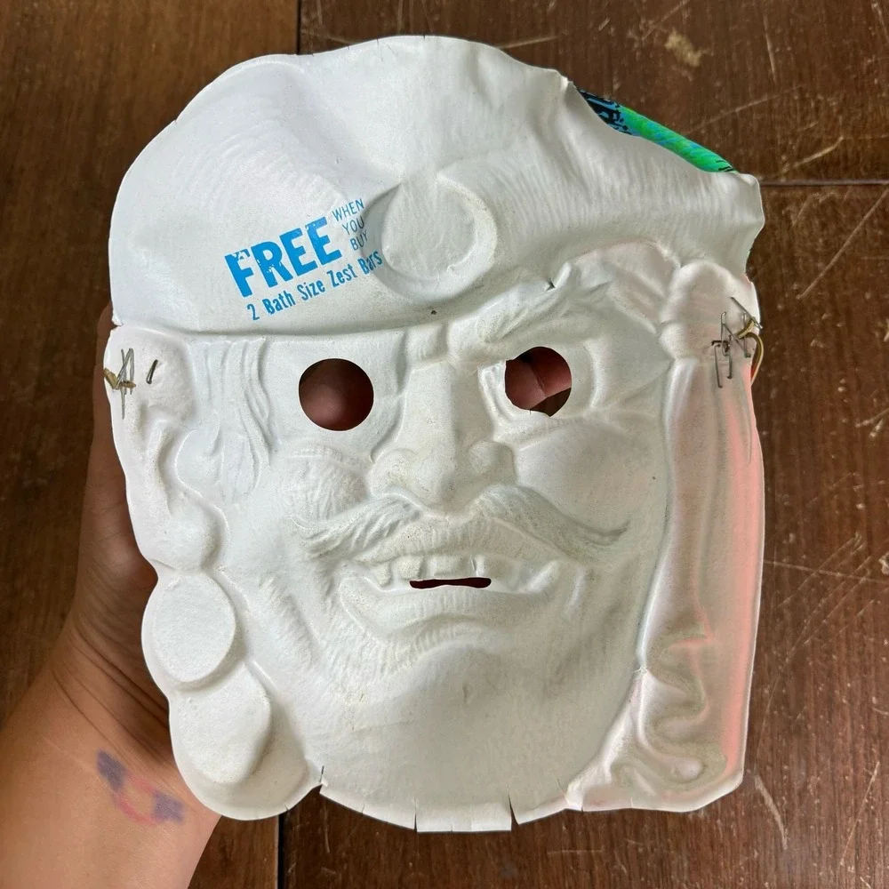 ZEST Soap VINTAGE hard‎ plastic Neon Pirate Face Black Light Halloween mask